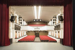 Sala Cinema Flacara Turnu Magurele – Din start e prost facuta. Asezare anapoda