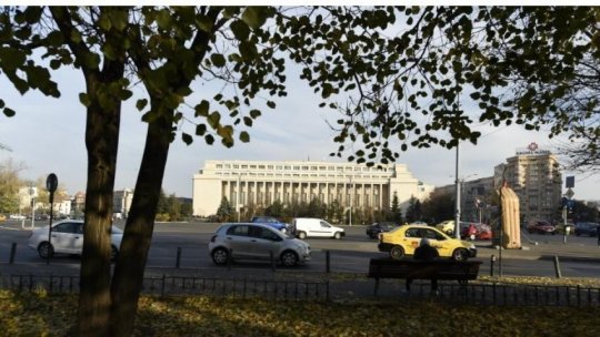 Liderii coaliţiei de guvernare reiau miercuri discuţiile privind reforma