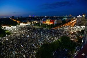Se stie! Este adevarat! Cel mai frumos targ de Craciun e in “Piata Victoriei” – “Recorder” si “Raluca Morosanu”, cele mai frumoase cadouri