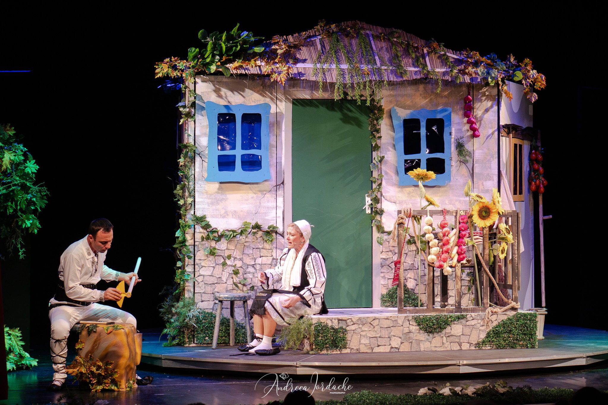 Teatrul „George Ciprian” din Buzău readuce pe scenă o reinterpretare plină de farmec a poveștilor lui Ion Creangă