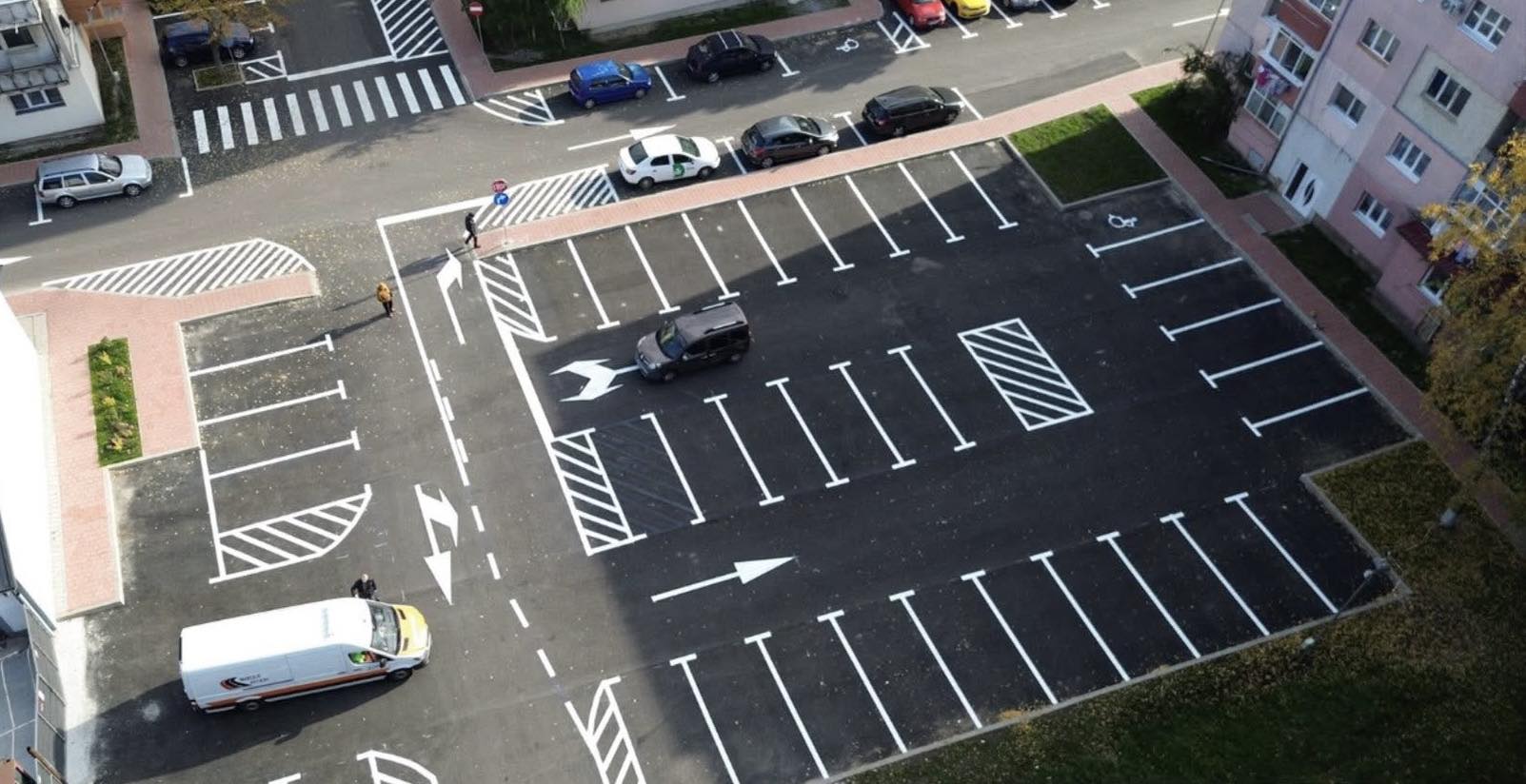 1.000 de lei, cea mai mare sumă licitată pentru un loc de parcare pe strada Păcii din Burdujeni. Interes crescut: 316 cereri pentru cele 600 de locuri disponibile