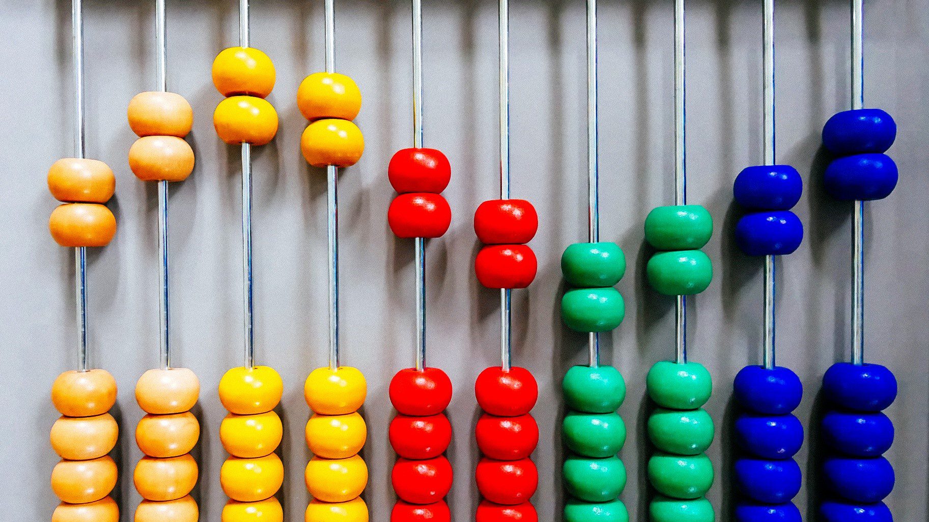 Educația financiară ca ecosistem: Dezvoltarea competențelor, a infrastructurii școlare și formarea profesorilor, miza anului 2025 pentru demersurile educaționale ING Bank