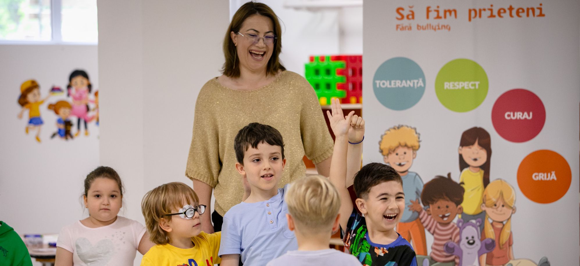 Salvați Copiii România și Fundația OMV Petrom publică cercetarea integrată privind educația socioemoțională în învățământul preșcolar și impactul programului „Să fim prieteni – Fără bullying”