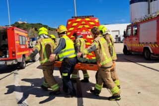 bomberos1200-320x214-1 Despropósito de Marga Prohens (Baleares): ahora impide ser bombero a 7 de los 11 opositores por no saber catalán