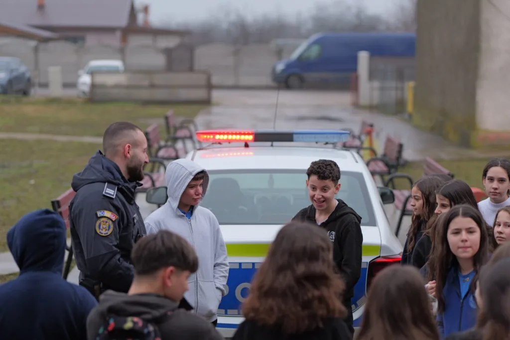 FOTO – VIDEO / Elevii de la „C.A.Rosetti” au dat o lecție de toleranță