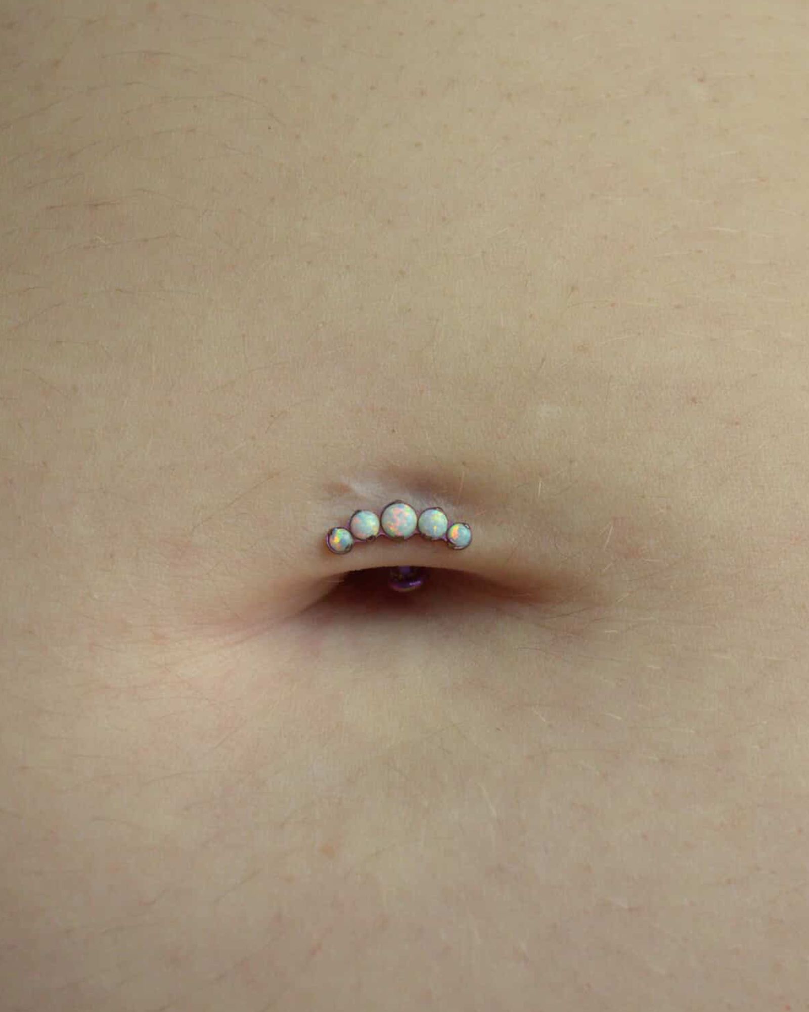 floating2520navel-couretsy2520of2520birthrightadornment floating navel by birthrightadornment