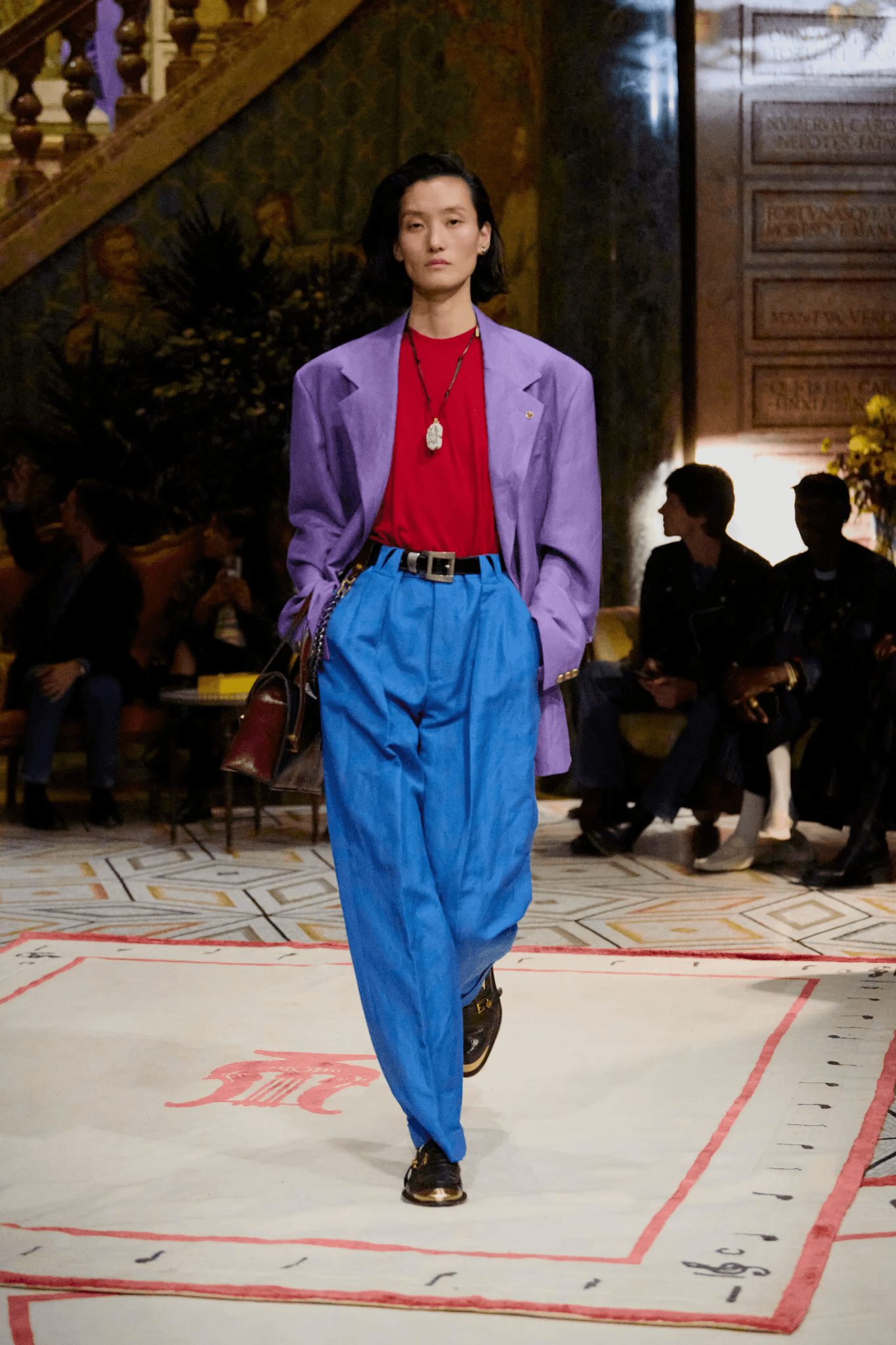 image26 Image may contain Park Kyunglim Fashion Clothing Long Sleeve Sleeve Coat Adult Person Formal Wear and Footwear