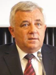 Liderii locali au o soluţie – Spitalul Militar se poate transforma în maternitate!