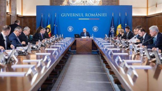 Proiectul de lege privind cumulul pensiei speciale cu salariul la stat a fost discutat joi de guvern