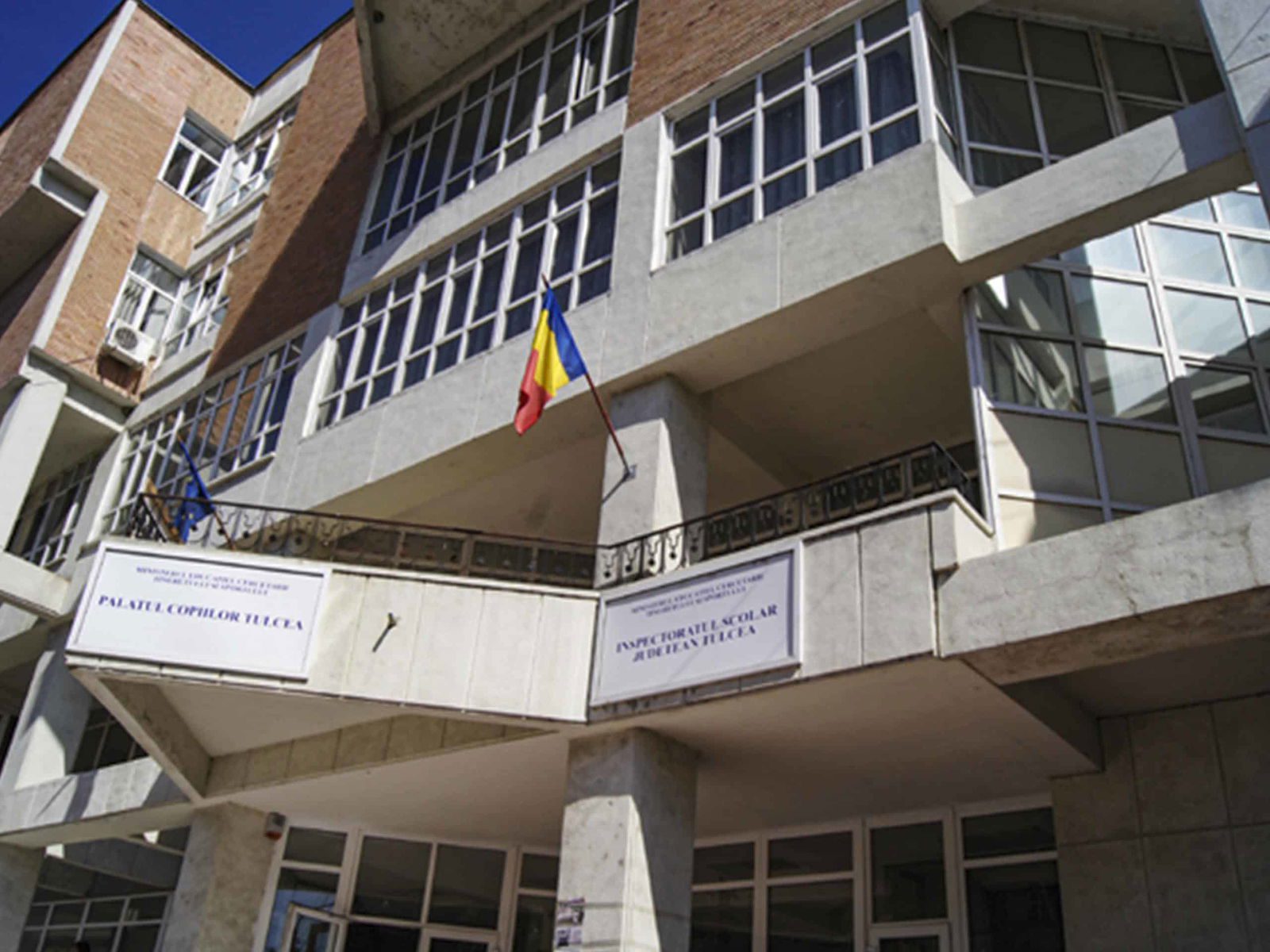 Inspectoratul Școlar Tulcea: Nu a fost emisă nicio decizie de reducere sau desființare a vreunei clase la Liceul Teoretic „Gheorghe Munteanu Murgoci” din Măcin