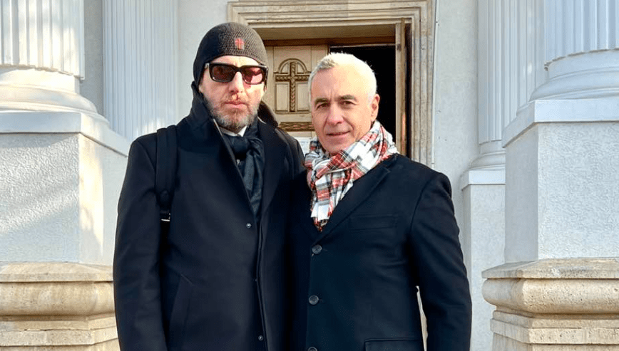 Nicolae Voiculeț susține că a fost exclus de la toate concertele naționale și internaționale finanțate cu bani publici din cauză că îl susține pe Călin Georgescu: Nu mă veți reduce la tăcere. Îl susțin până va deveni Președintele României. Românii care s-au trezit în conștiință nu mai pot fi îngenuncheați! | R3media