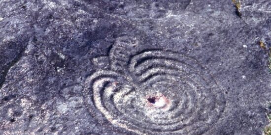 Petroglifo de Mogor.