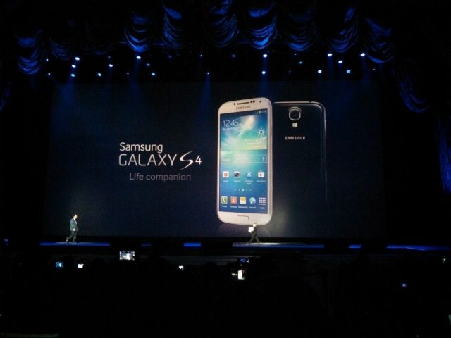 samsung-unpacked-2013-galaxy-s4-announce