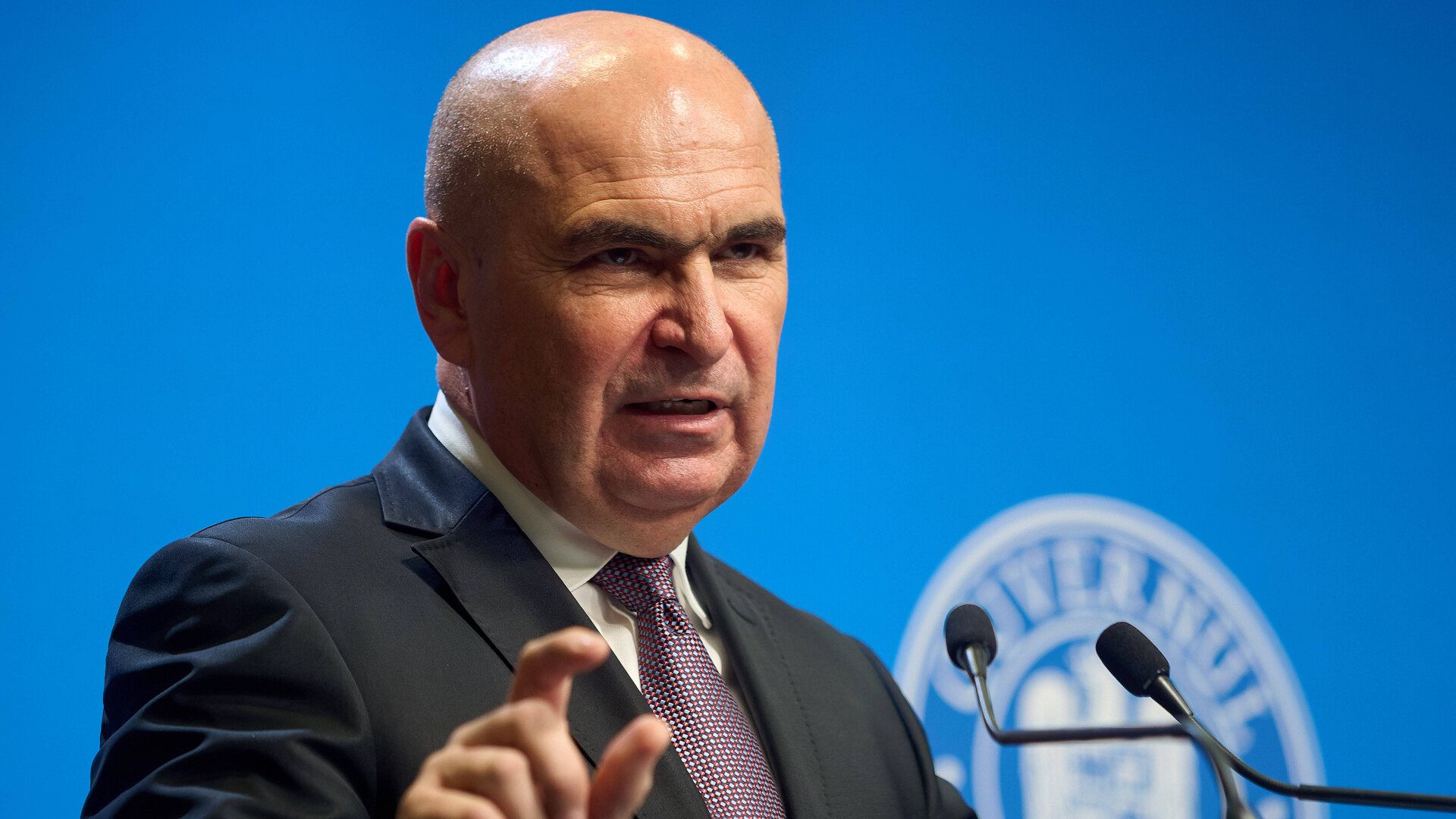 MOZAIC ȘTIRI ECONOMICE: Ilie Bolojan: La toate persoanele fizice au crescut impozitele din 1 ianuarie/