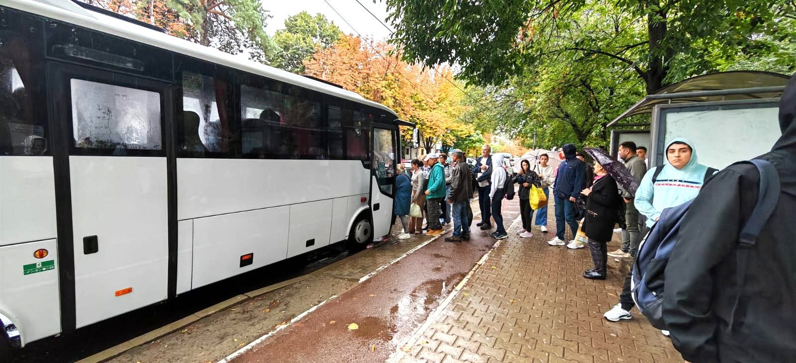 Elevii vrânceni vor beneficia de transport interurban gratuit și pentru examenele naționale