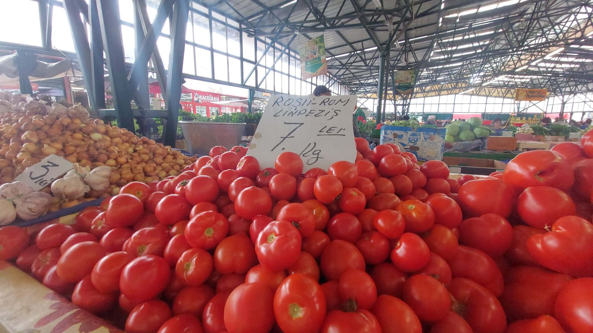 Legumicultorii din Buzău reduc suprafețele încălzite. „Ieșim în pierdere. Roșiile românești vor fi mai puține”