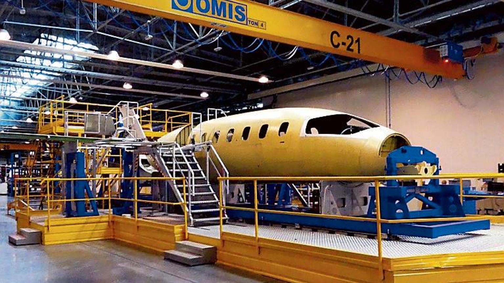 Rixi: “Piaggio Aero torna a essere un’eccellenza, il futuro è nella sinergia tra impresa e istituzioni”