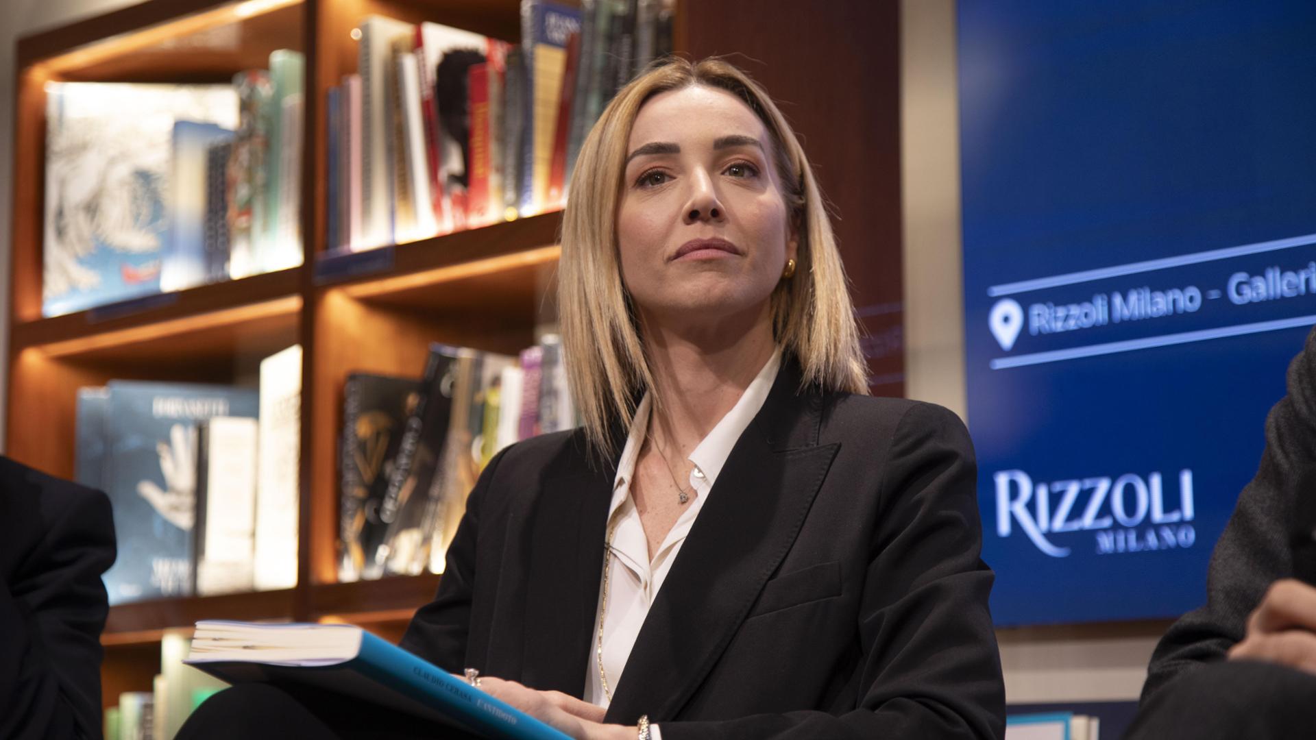 8 mesi da sindaca, com’è Silvia Salis vista dai social network?