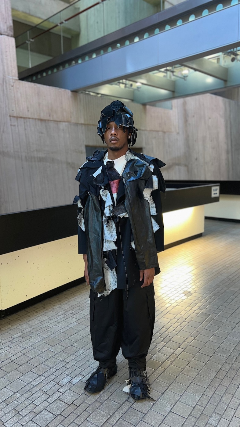 1436012 Hikari no Yami 2