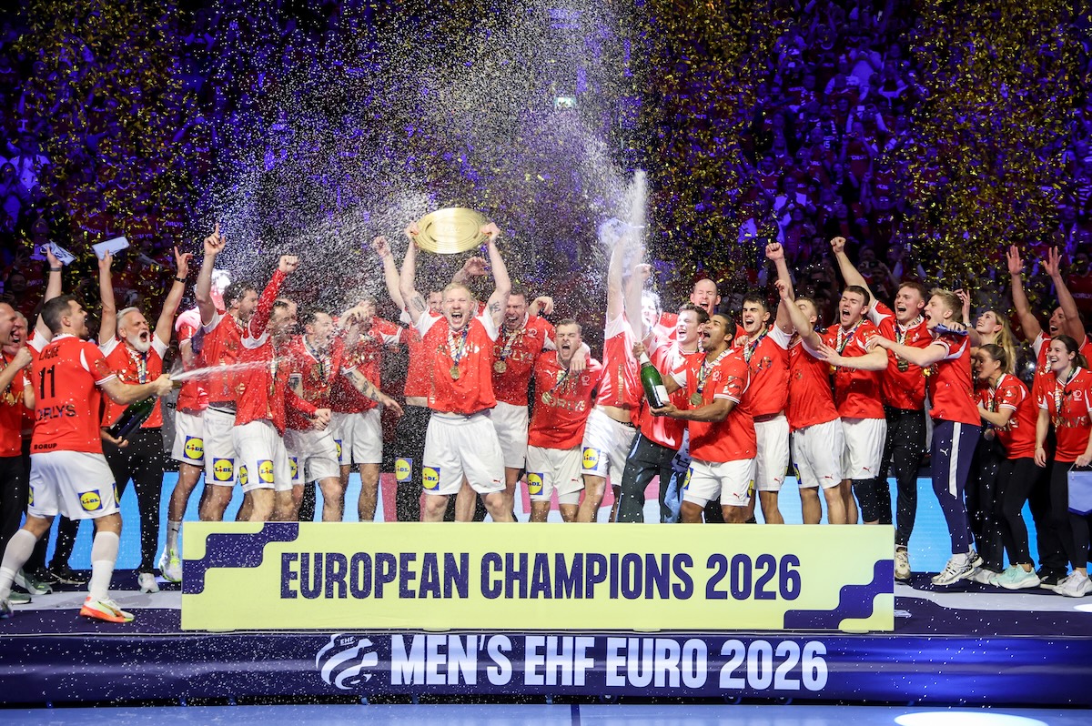 La Danimarca festeggia la vittoria degli Europei, 1 febbraio 2026 (Sanjin Strukic/Pixsell/MB Media/Getty Images)