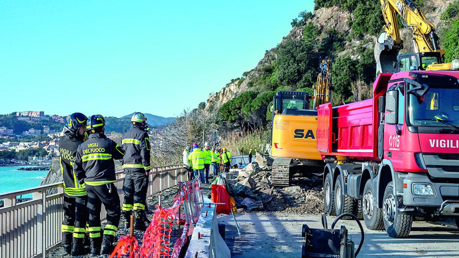 Arenzano, il sindaco contro Anas: “Insensata la galleria paramassi”