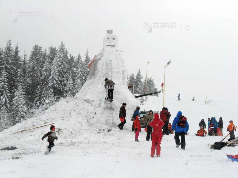 DOCUMENTAR: Luna Februarie