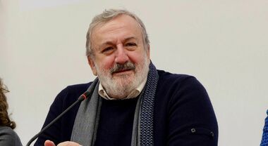 Emiliano: «La Puglia a Sanremo non poteva mancare, in bocca al lupo ai nostri artisti». Video