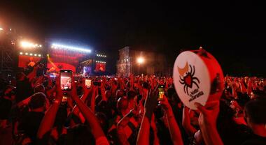 Taranta, sul palco anche Sangiorgi, Tara e Settembre. In ballo anche Brancale