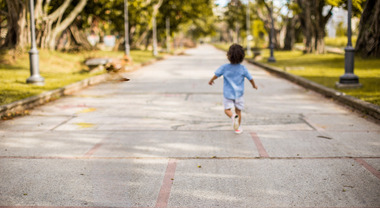 Litiga con la mamma e scappa: paura per un bimbo di 5 anni (poi ritrovato)