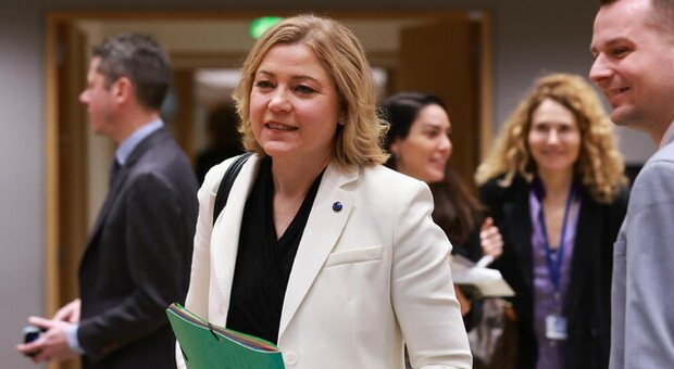 Commissione Ue: "Servono regole chiare per autori musicali e piattaforme streaming" Commissione Ue: "Servono regole chiare per autori musicali e piattaforme streaming"