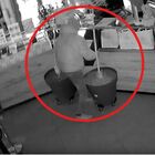 Bari, arrestato il ladro delle spaccate: colpi in Corso Vittorio Emanuele e centro città