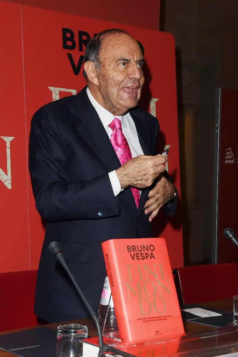 bruno-vespa-5-2213296_800_q50