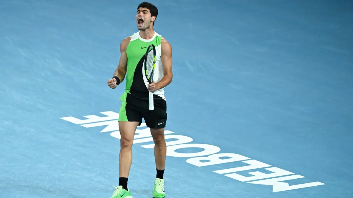 Alcaraz batte Djokovic e vince il suo primo Australian Open