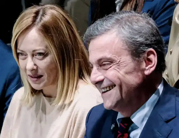 giorgia-meloni-carlo-calenda-2212249_600_q50-9 giorgia meloni carlo calenda