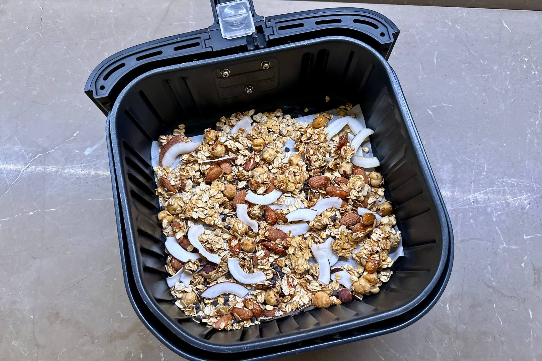 Granola in friggitrice ad aria: veloce, pratica e super versatile