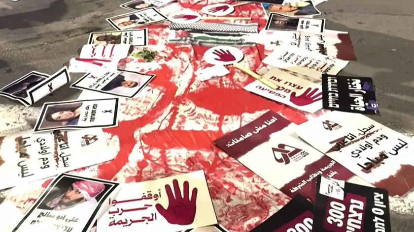 Tel Aviv, protesta contro l’aumento del crimine nella comunita’ arabo-israeliana