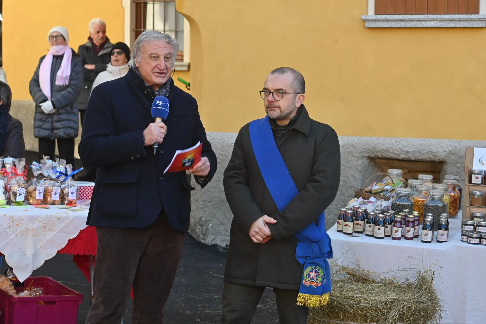 In Piazza con Noi alle Pertiche