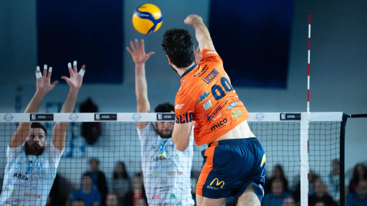 Volley, A2: Consoli abbonata al tie break, vittoria pesante con Pineto