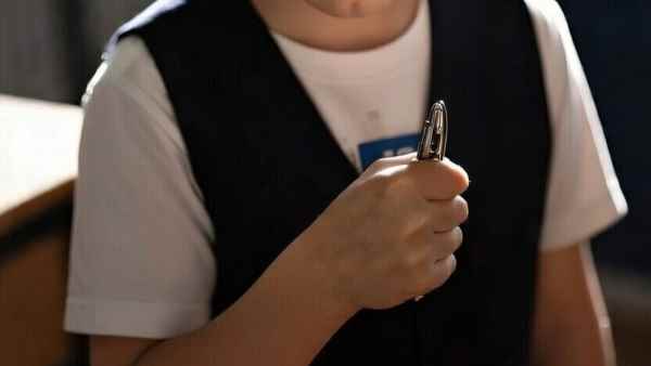 Scuola, Bologna: minorenne straniero minaccia compagni con un coltello • Imola Oggi