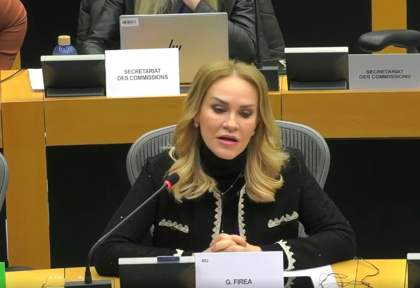 Gabriela Firea, despre majoratul digital: „Nu este un moft, ci o protecție necesară a copiilor…