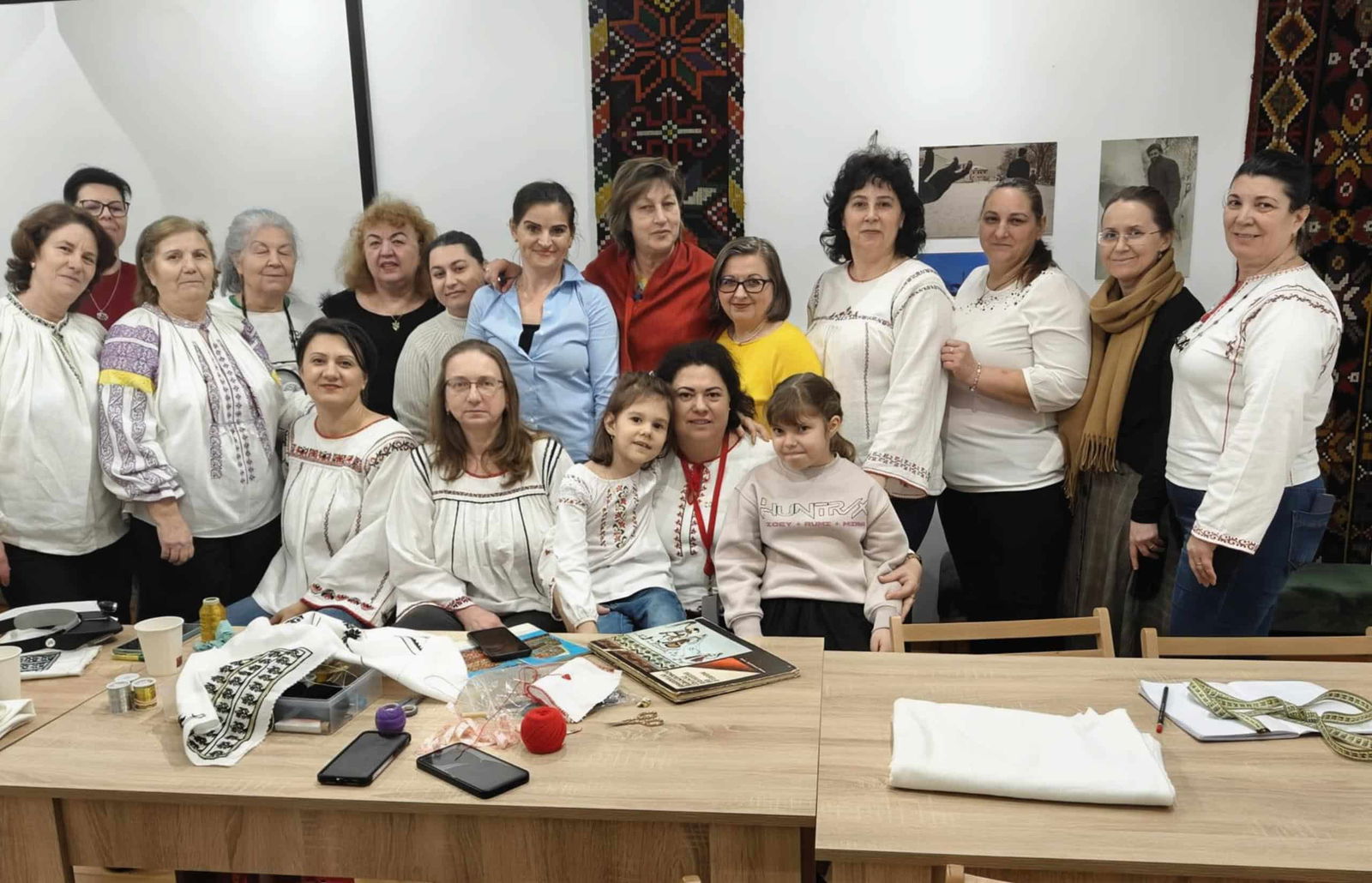 Din vatra satului în mijlocul orașului. Șezătoare urbană la Tulcea