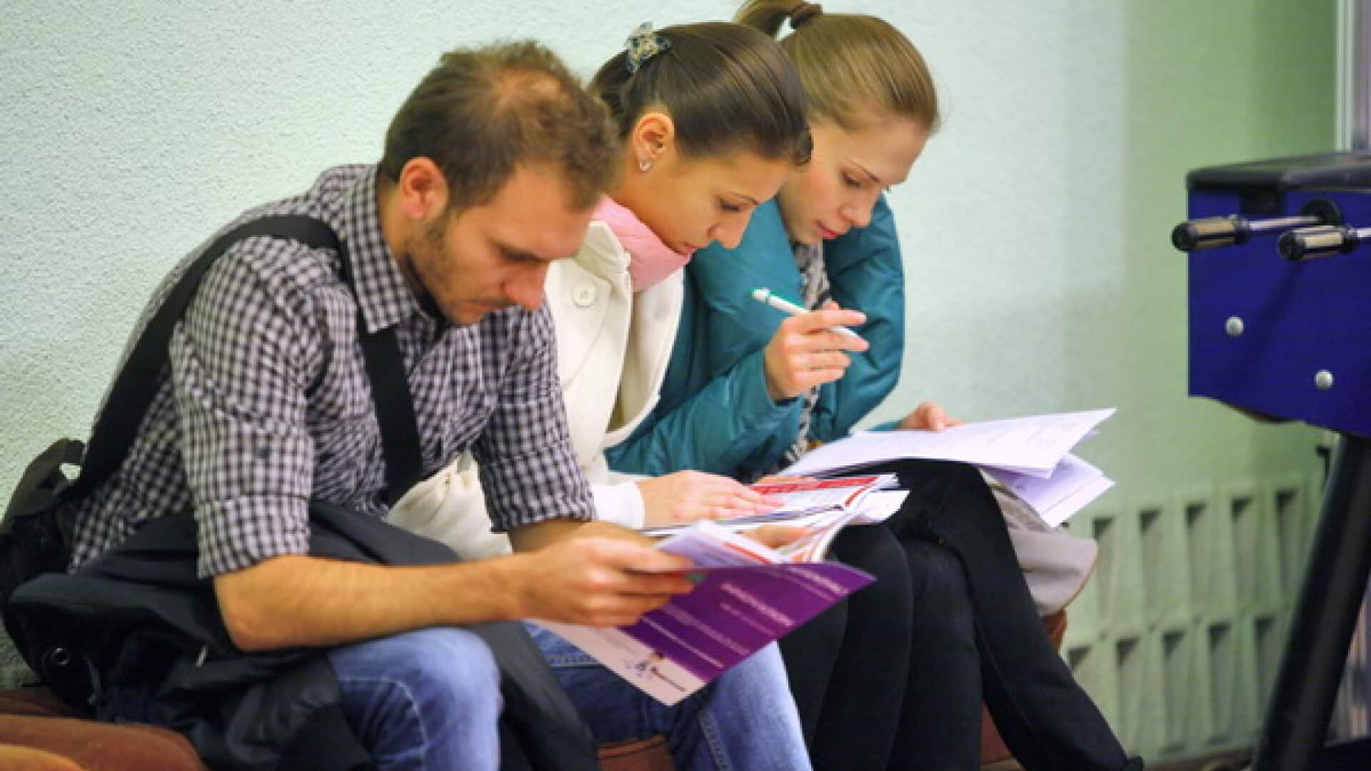 500.000 de șomeri. Stat fără direcție, oameni fără viitor