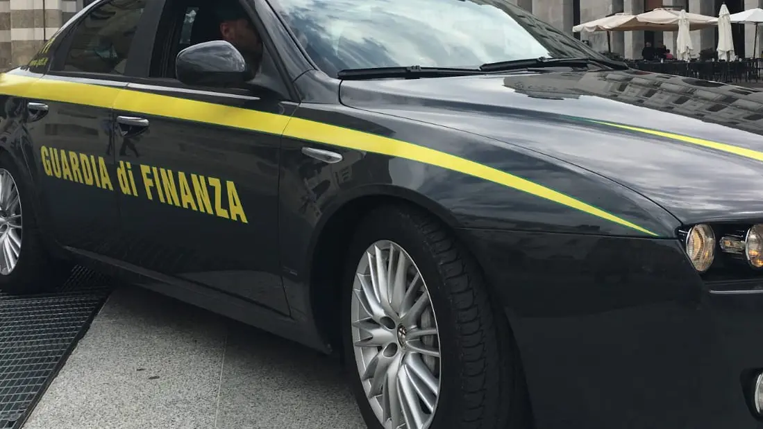 Fatture false: sequestrate case di lusso tra Brescia e la Sardegna