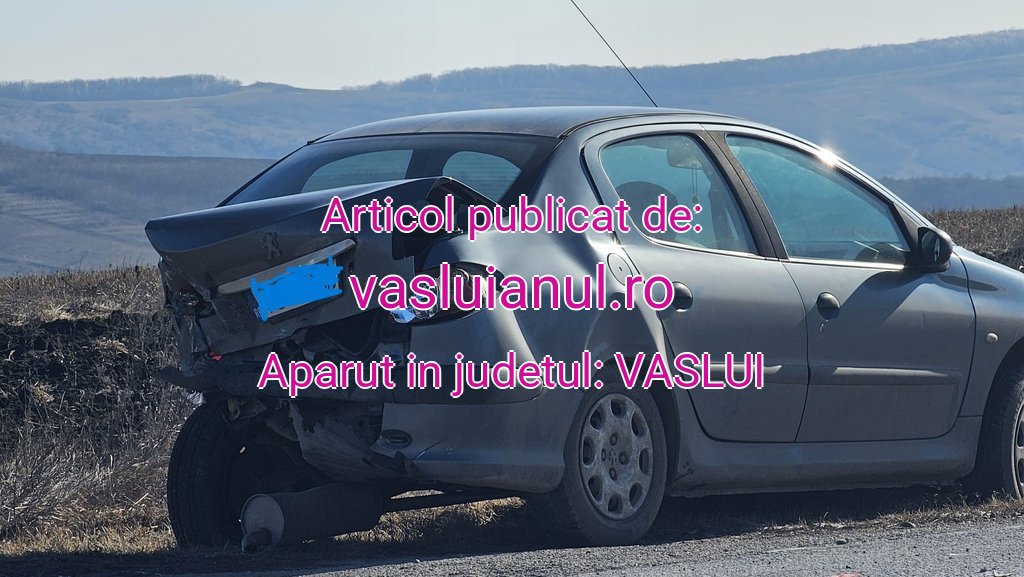 Accident pe DN 24, în zona Miclești. Două persoane au ajuns la spital
