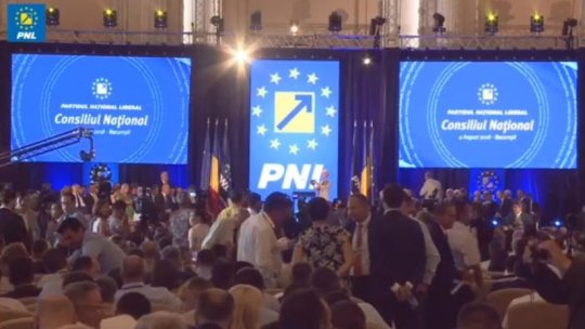 Criza guvernamentală: PNL, congres-fulger, PSD în expectativă