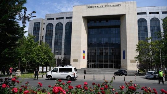 Tribunalul Bucureşti a suspendat toate hotărârile luate la Congresul Extraordinar al PNL din 21 iunie
