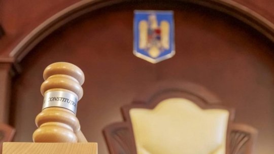 PNL și USR vor ataca la CCR hotărârea privind noua componență a Biroului Permanent